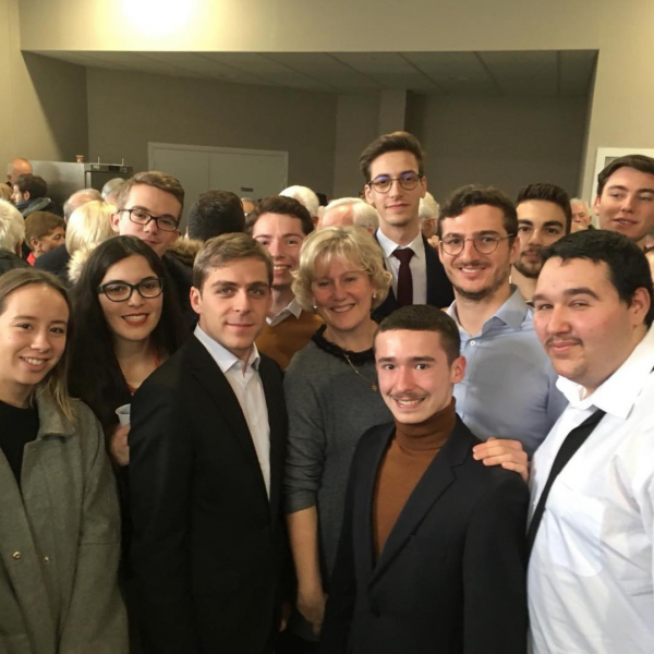 Nadine avec les jeunes Républicains du Puy de Dôme
