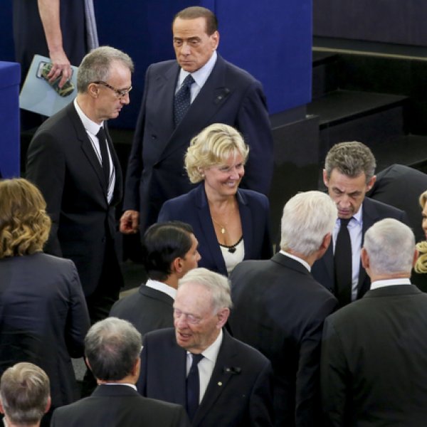 Nadine Morano et Nicolas Sarkozy lors de la Cérémonie d'hommage européen en mémoire d'Helmut Kohl